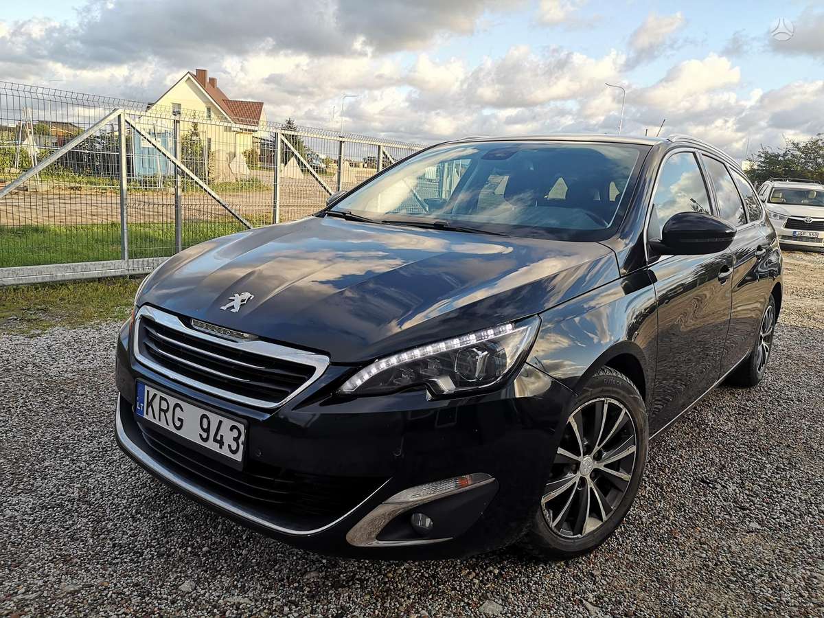 Peugeot 308 2015 — photo 7