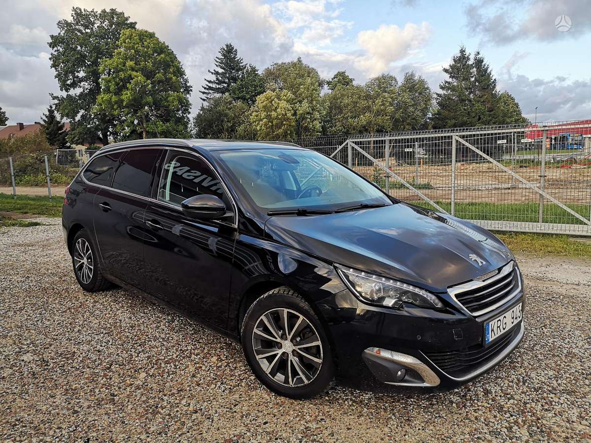 Peugeot 308 2015 — photo 9