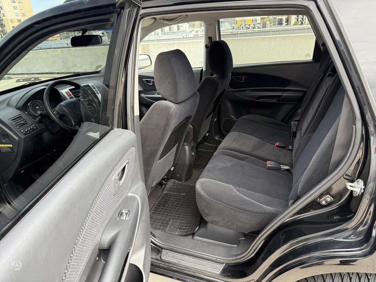 Hyundai Tucson 2008 — photo 11