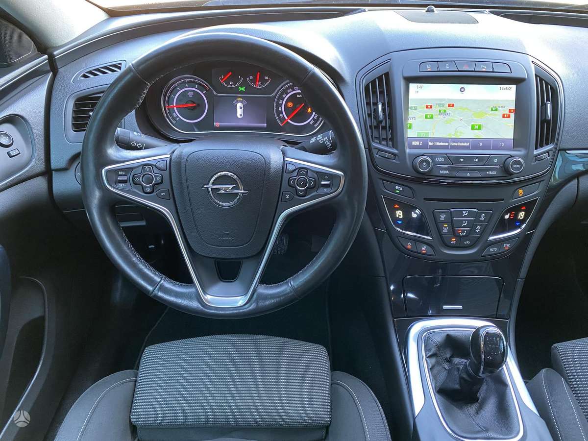 Opel Insignia 2015 — фото 23