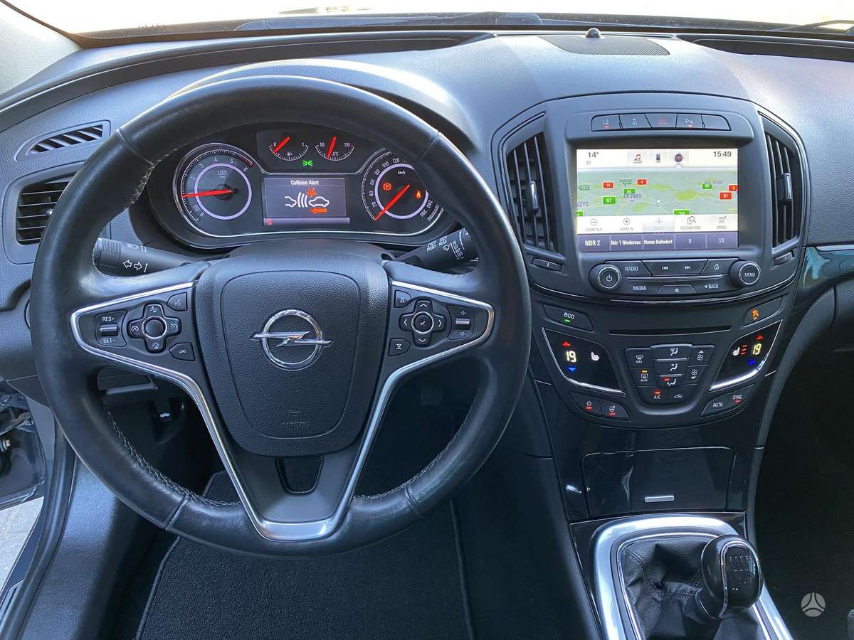 Opel Insignia 2015 — фото 32