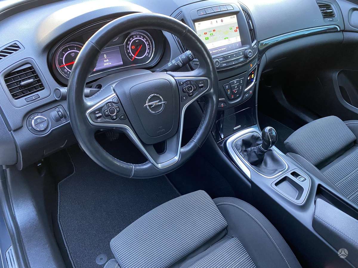 Opel Insignia 2015 — фото 36