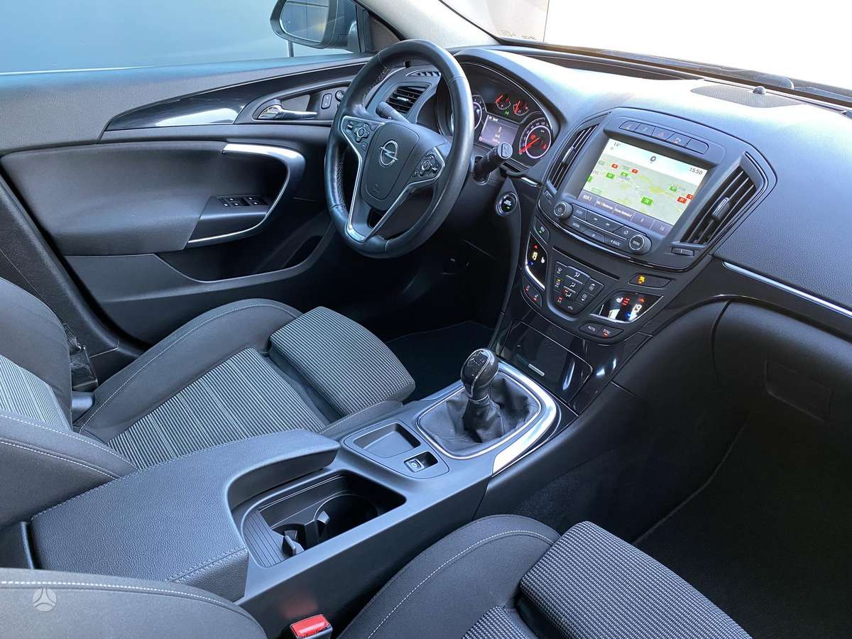 Opel Insignia 2015 — фото 37