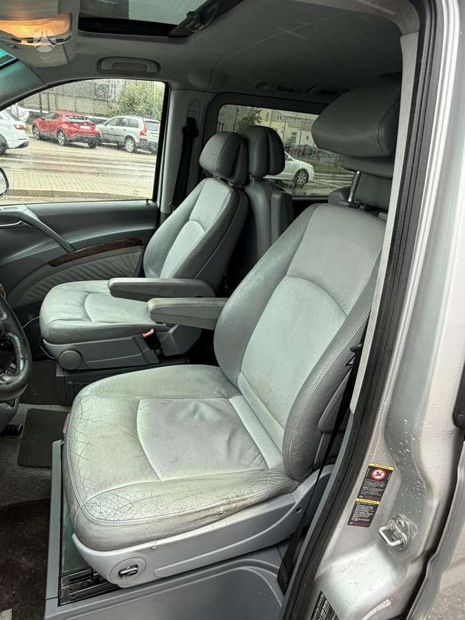 Mercedes-Benz Viano 2004 — photo 8