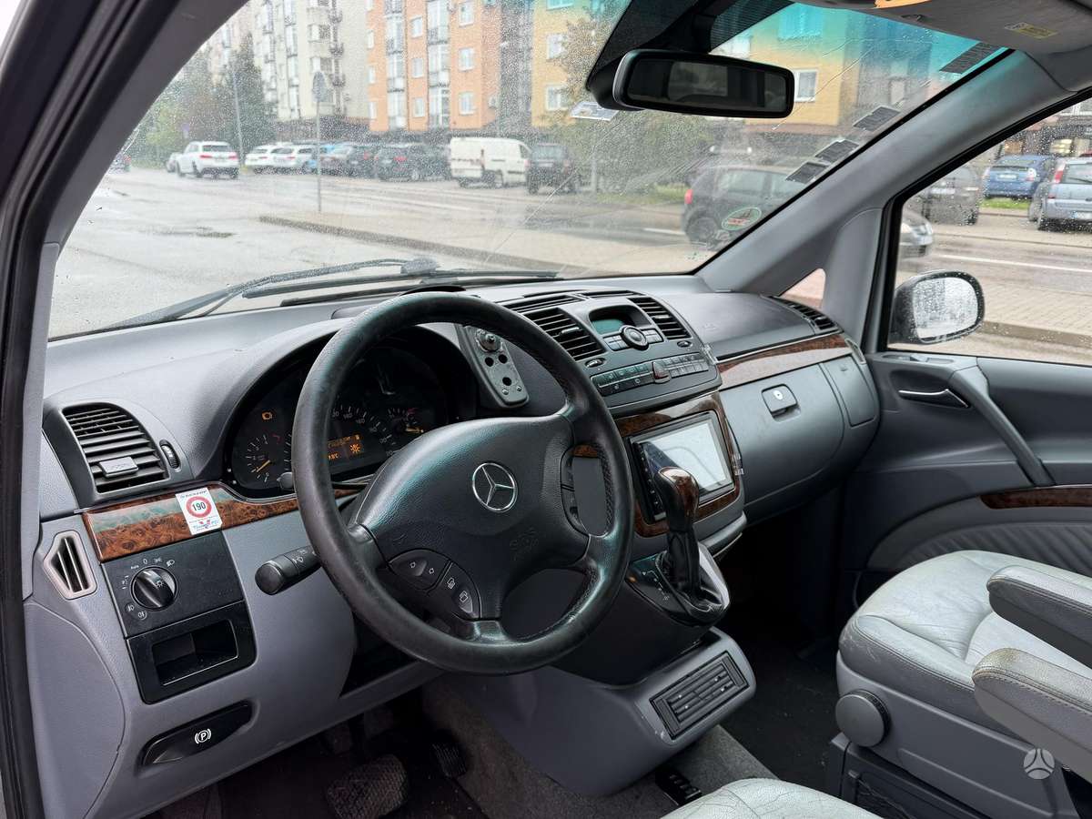 Mercedes-Benz Viano 2004 — photo 9