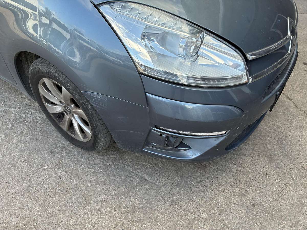 Citroen Grand 2011 — photo 10