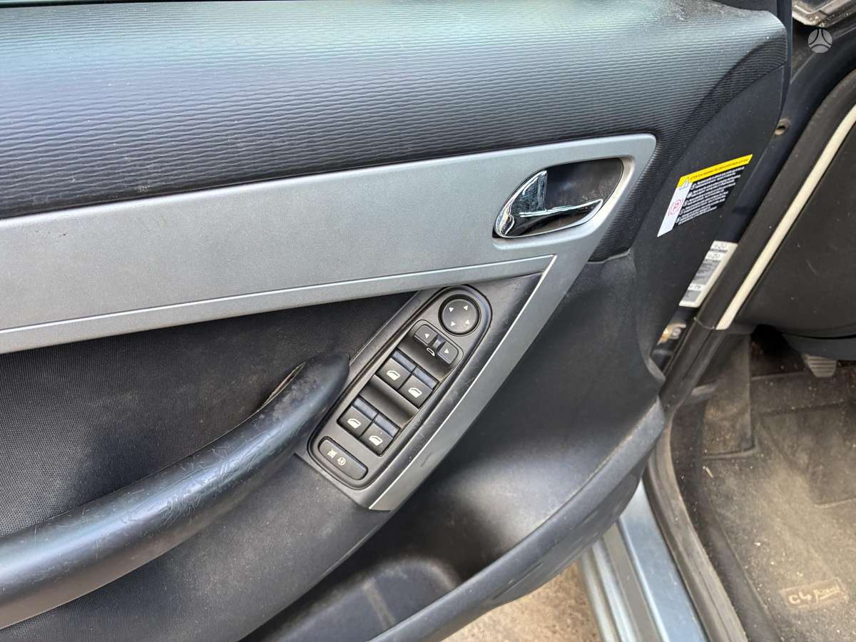 Citroen Grand 2011 — photo 17