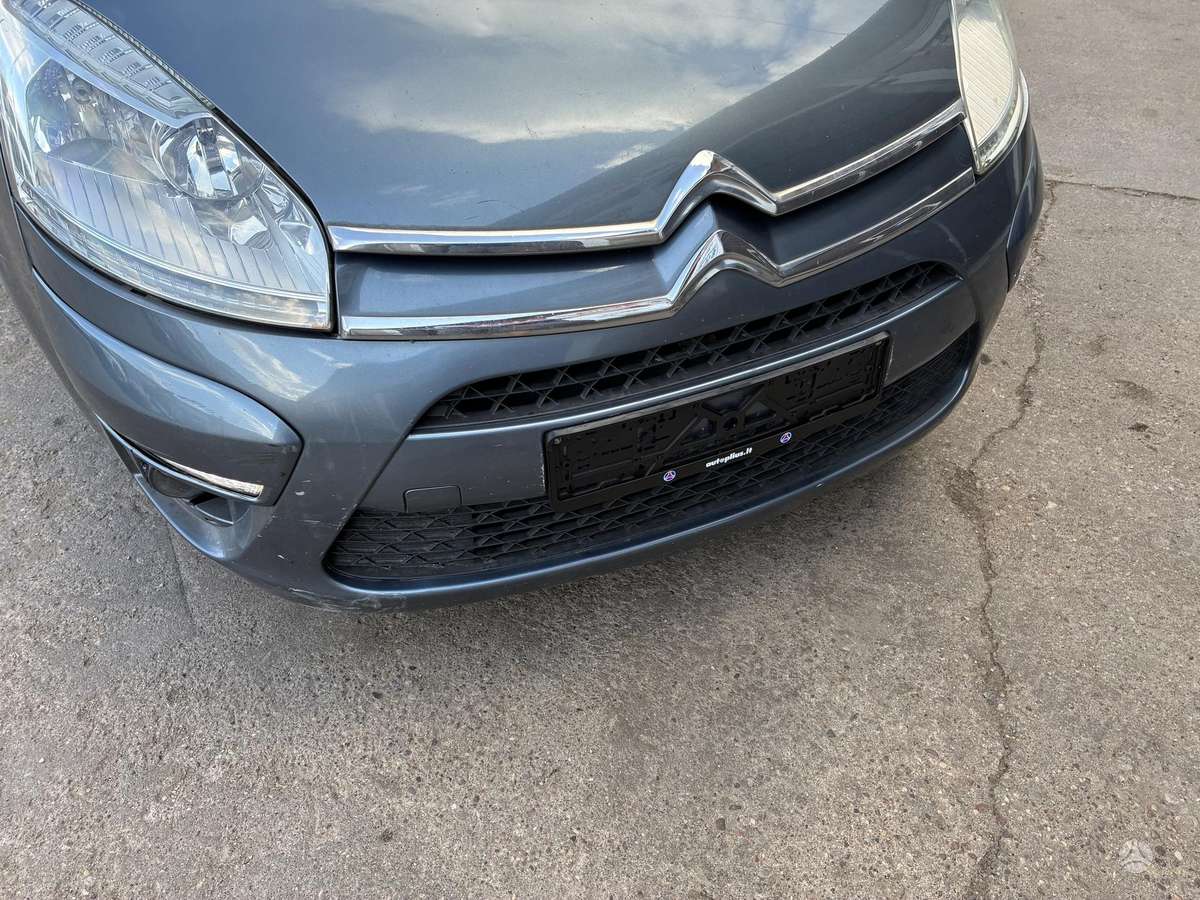 Citroen Grand 2011 — photo 9