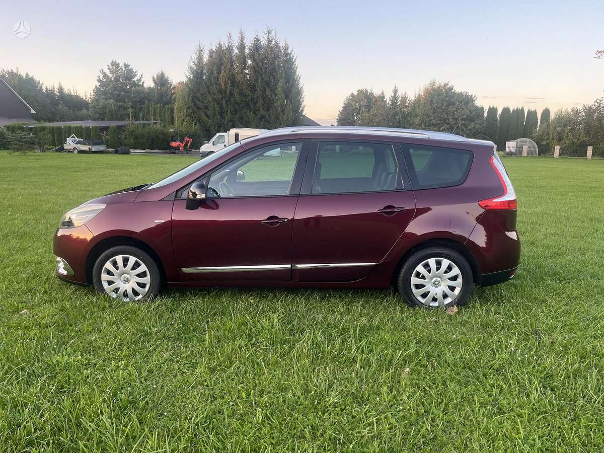 Renault Grand 2014 — rear view