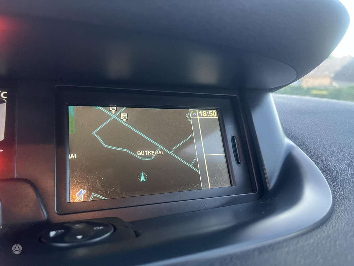 Renault Grand 2014 — photo 20