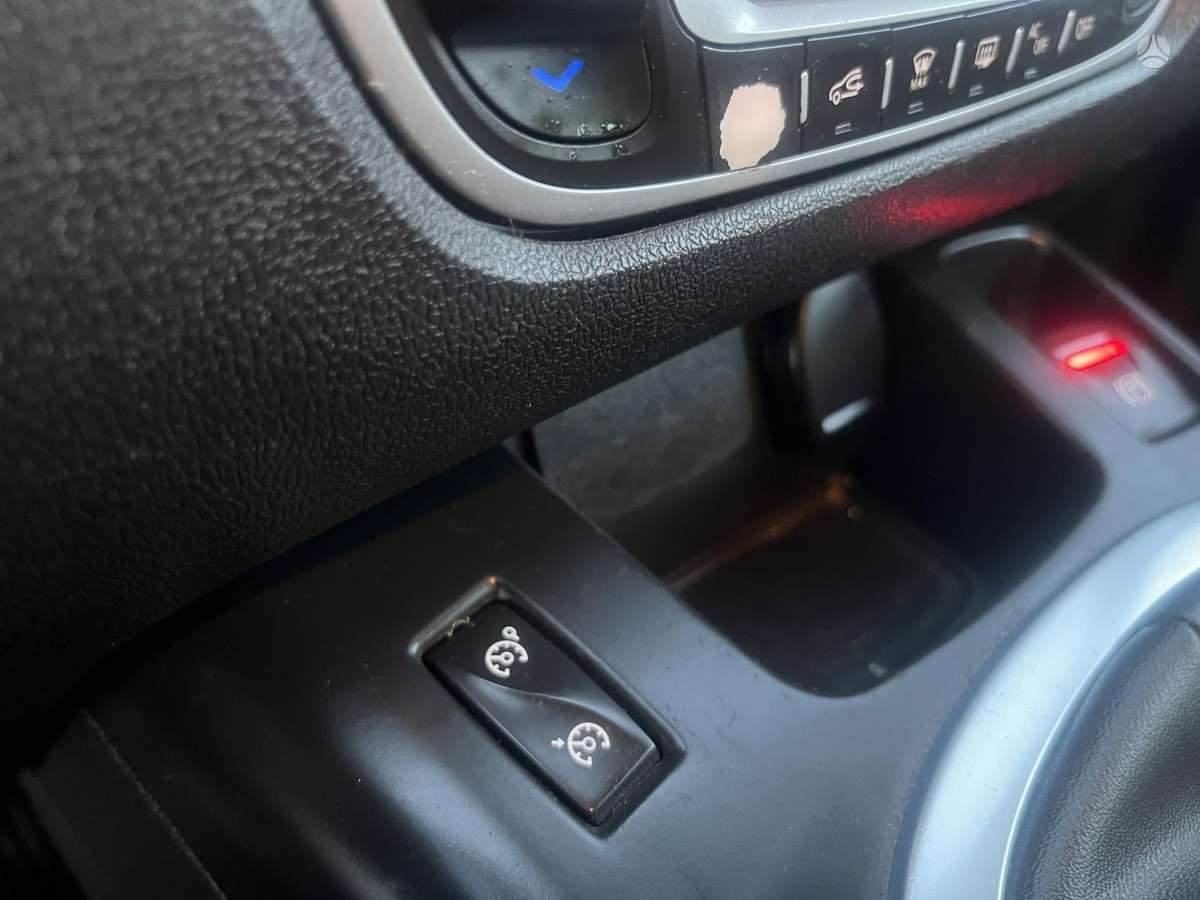 Renault Grand 2014 — photo 24