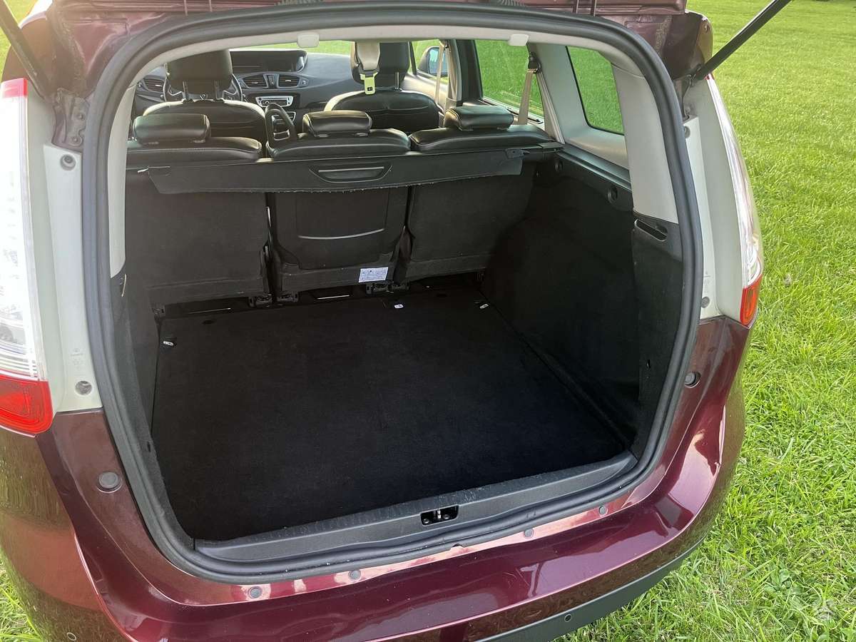 Renault Grand 2014 — photo 27