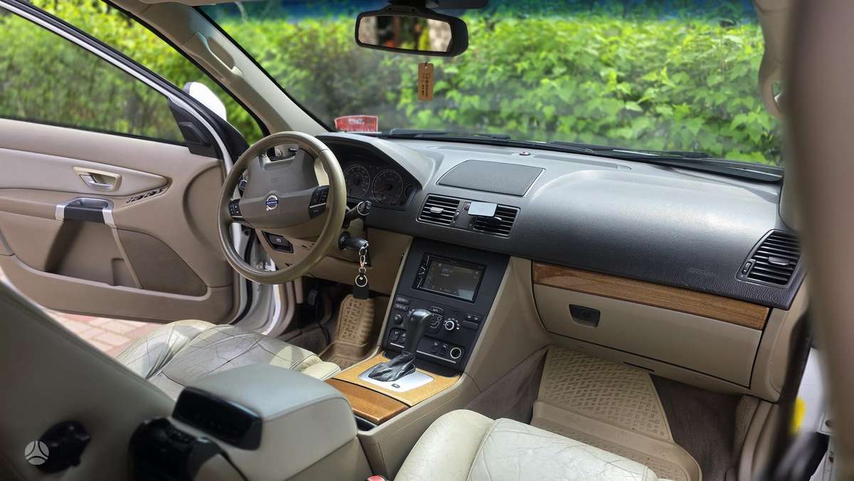 Volvo XC90 2008 — photo 10