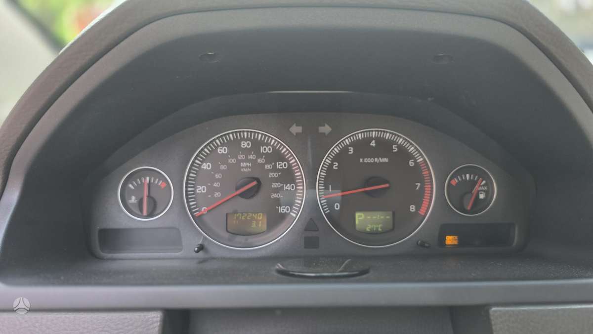 Volvo XC90 2008 — photo 13