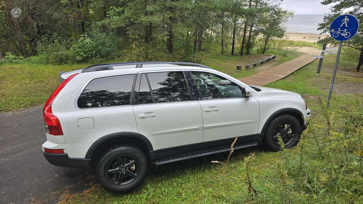 Volvo XC90 2008 — photo 27