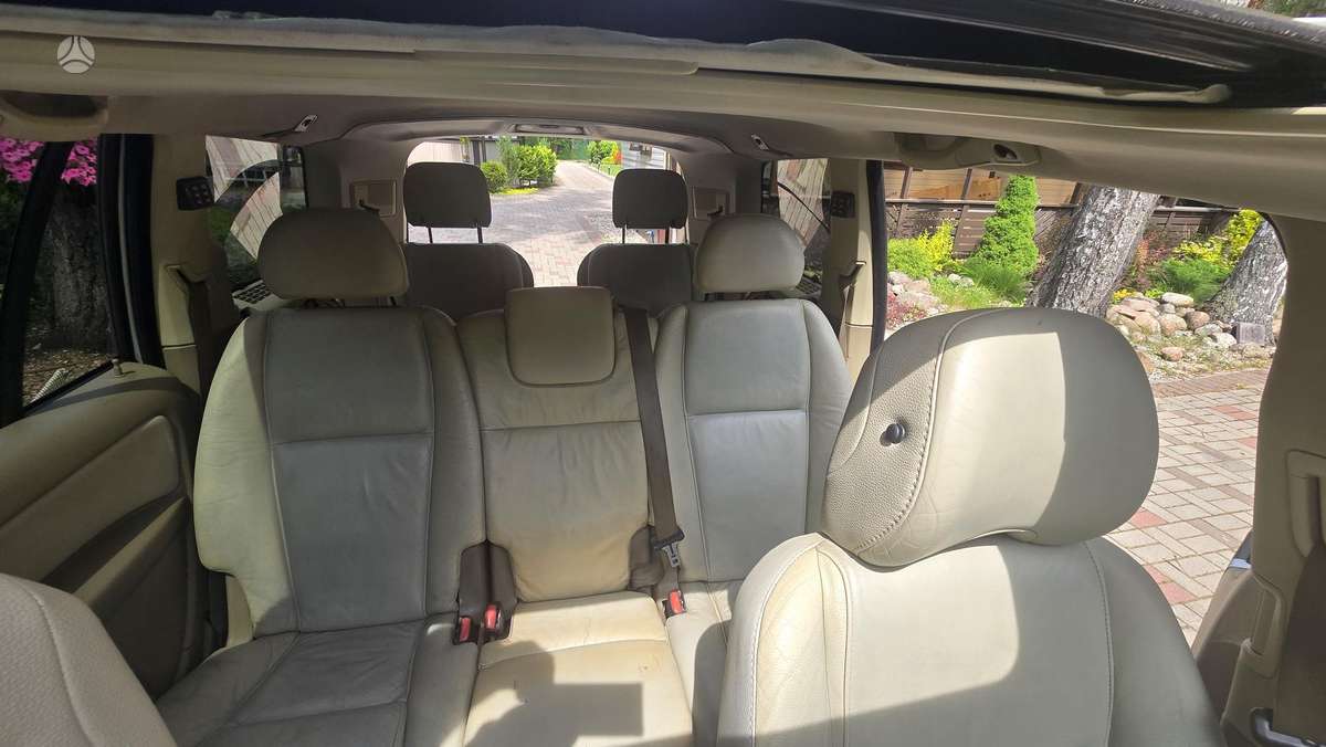 Volvo XC90 2008 — photo 31
