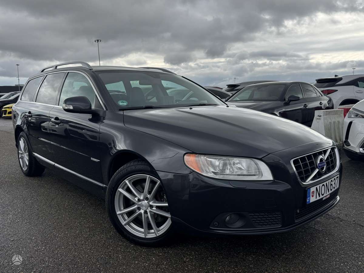 Volvo V70 2011 — photo 6