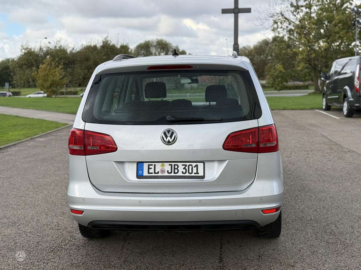 Volkswagen Sharan 2013 — фото 11