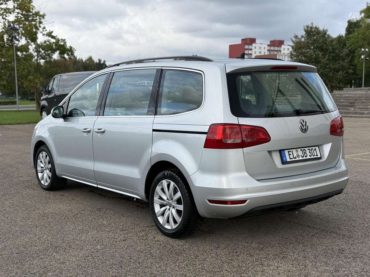 Volkswagen Sharan 2013 — фото 14