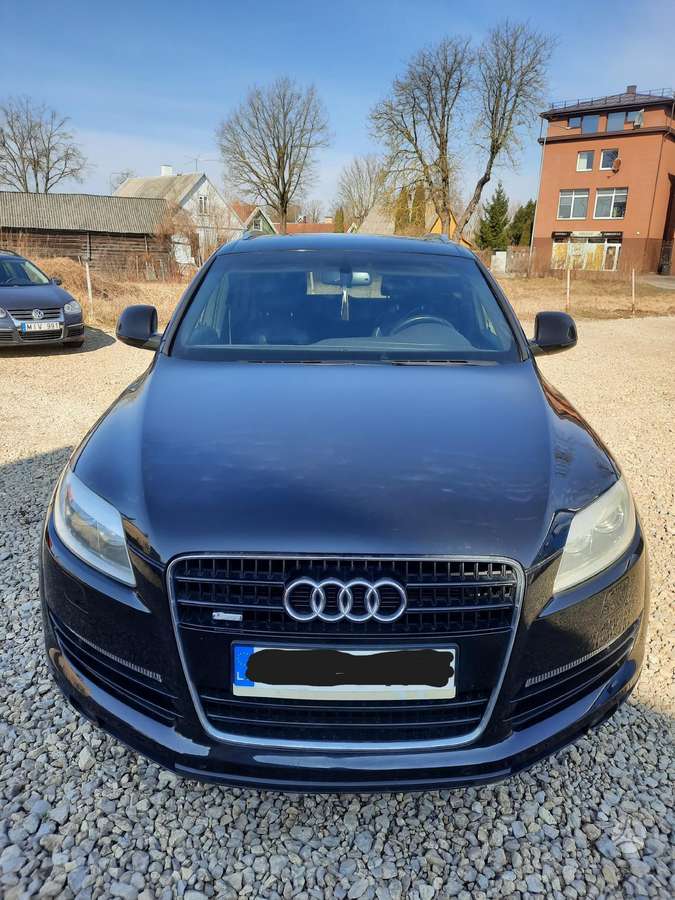 Audi Q7 2006 — вигляд ззаду