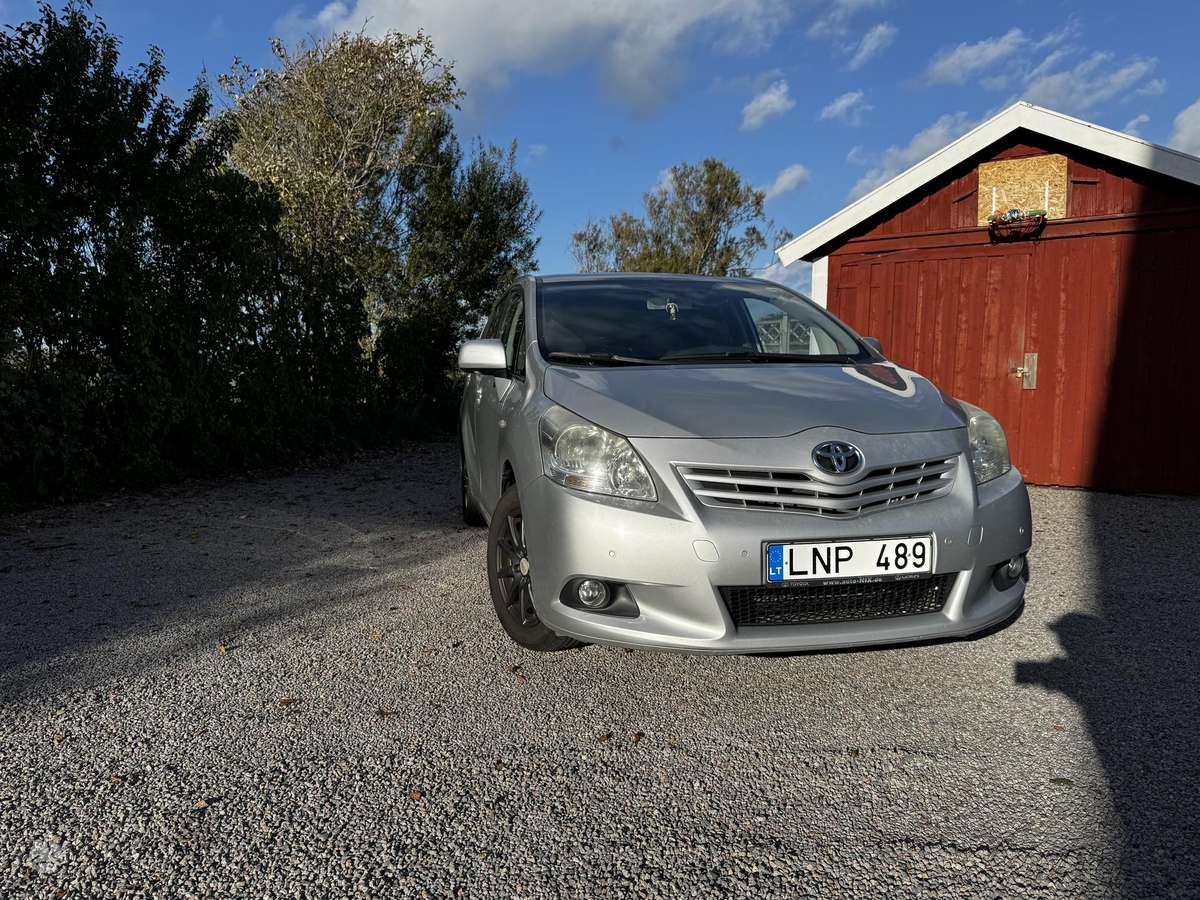 Toyota Verso 2010 — vehicle for AFU Ukraine