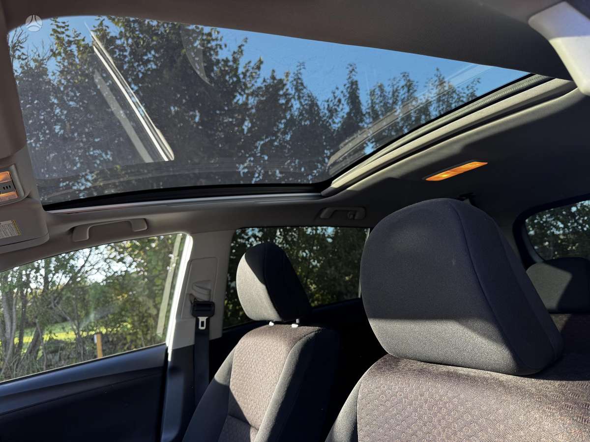 Toyota Verso 2010 — photo 13