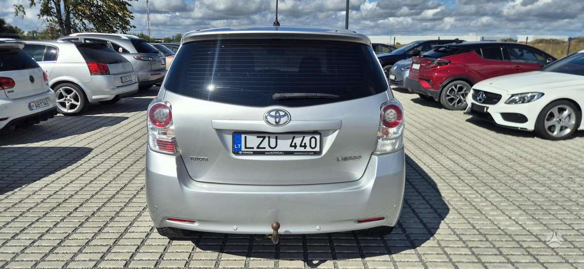 Toyota Verso 2013 — photo 10