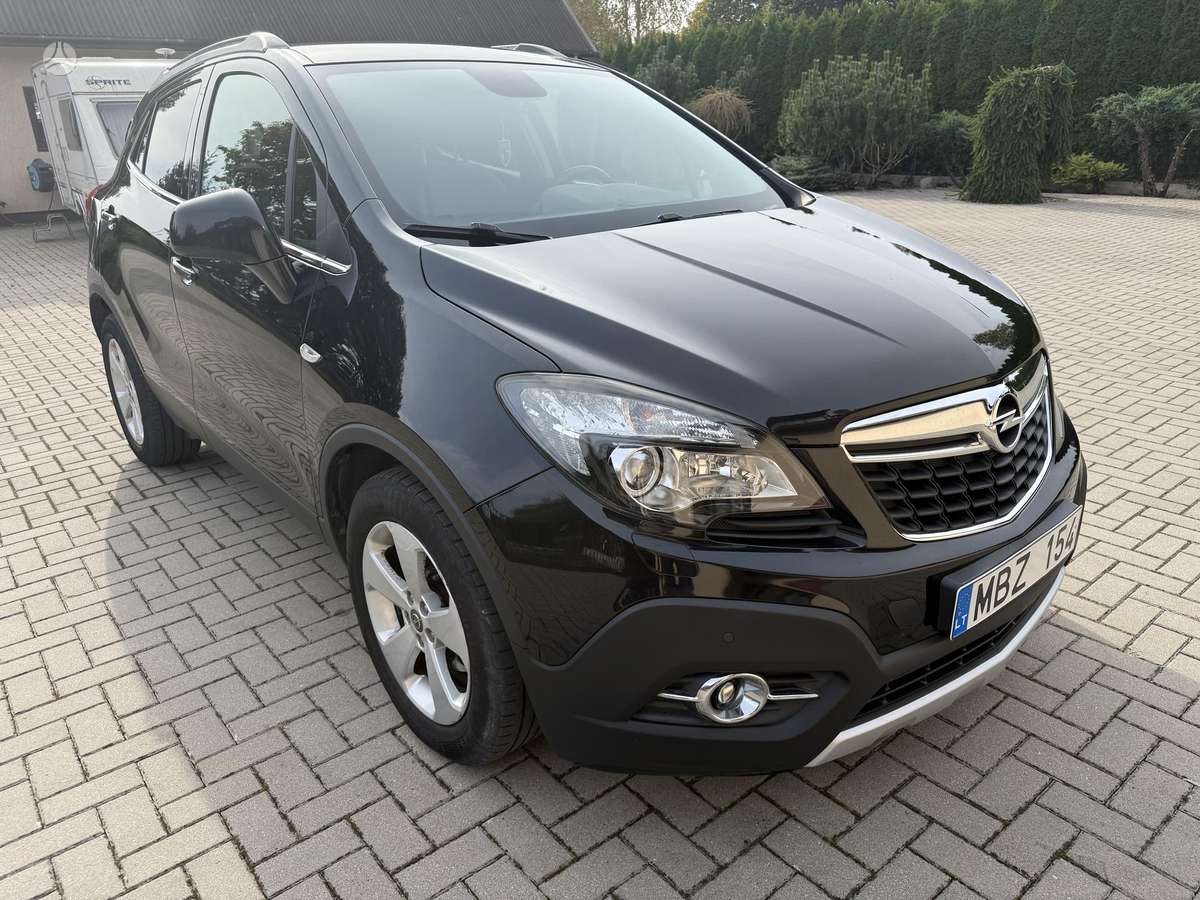 Opel Mokka 2013 — вигляд ззаду