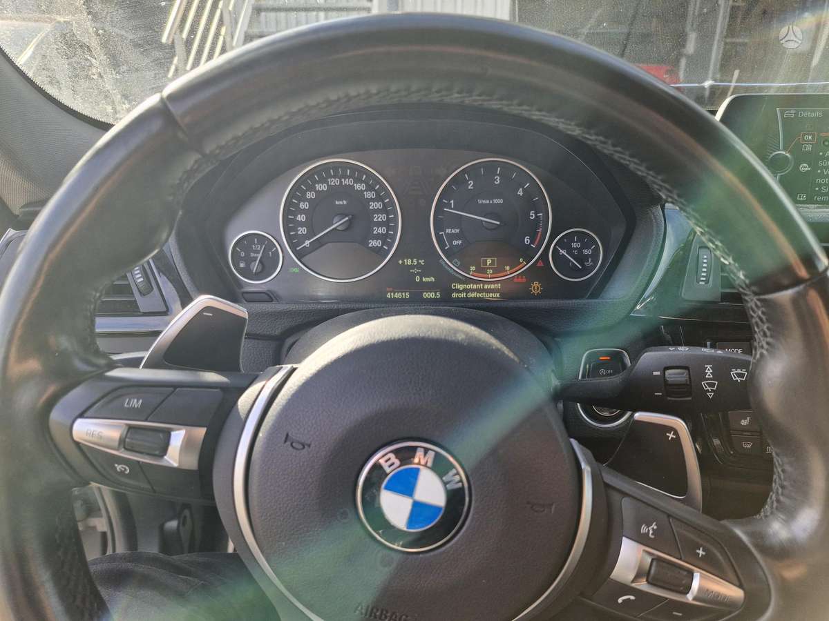 BMW 320 2013 — photo 13