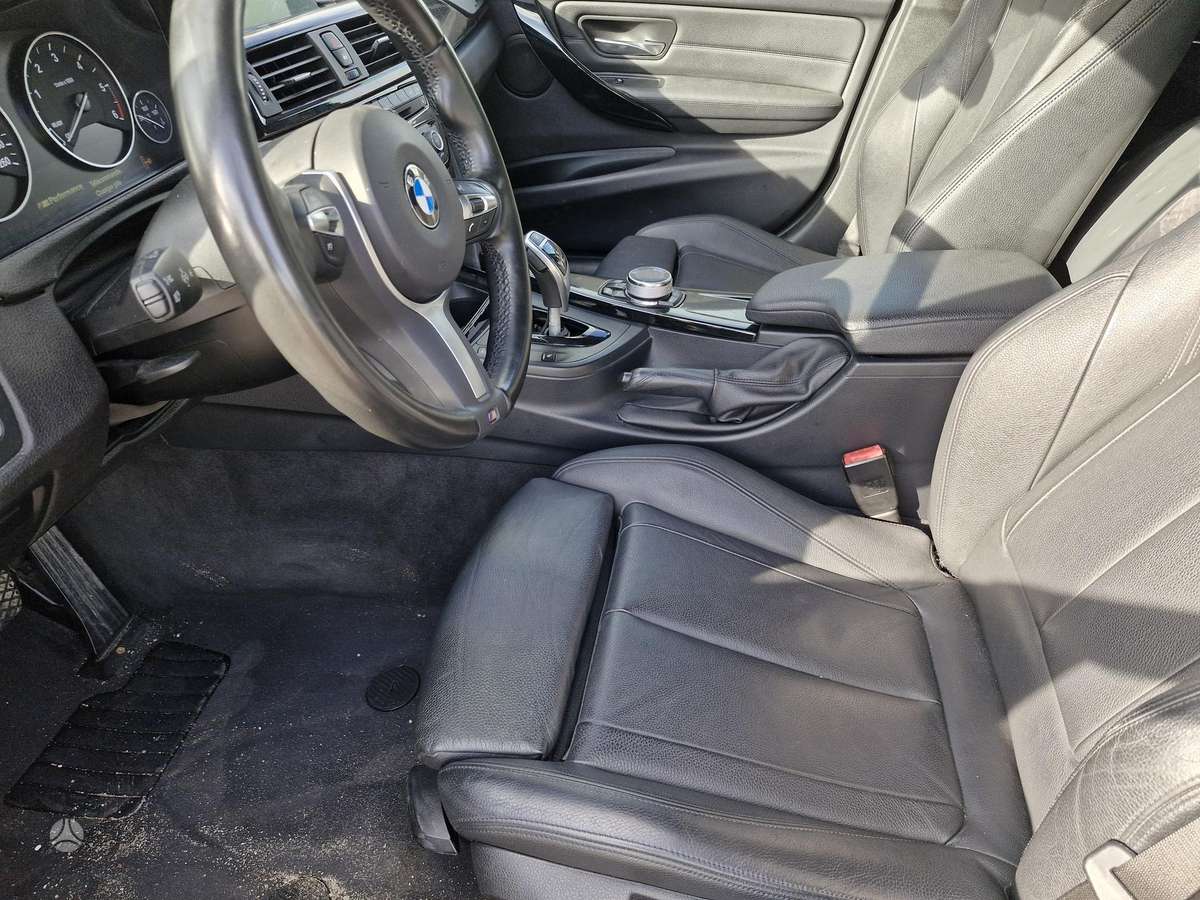 BMW 320 2013 — photo 15