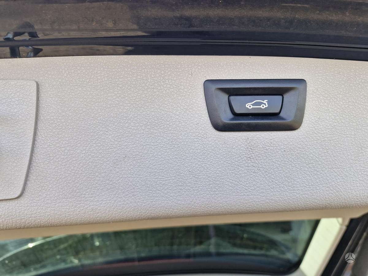 BMW 320 2013 — photo 21