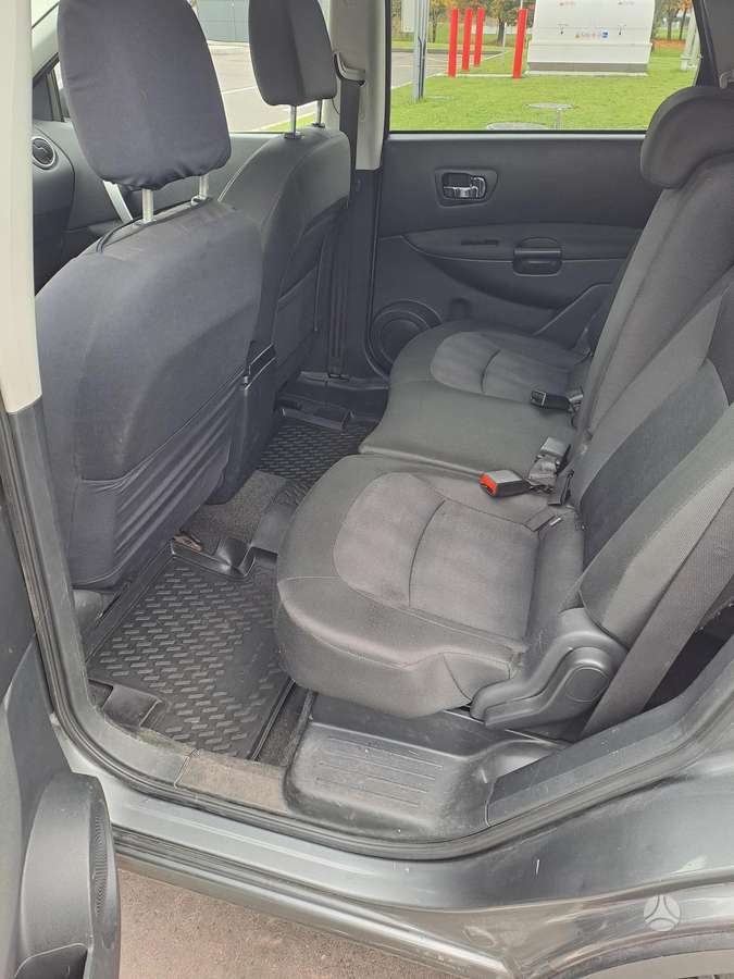 Nissan Qashqai+2 2013 — photo 11