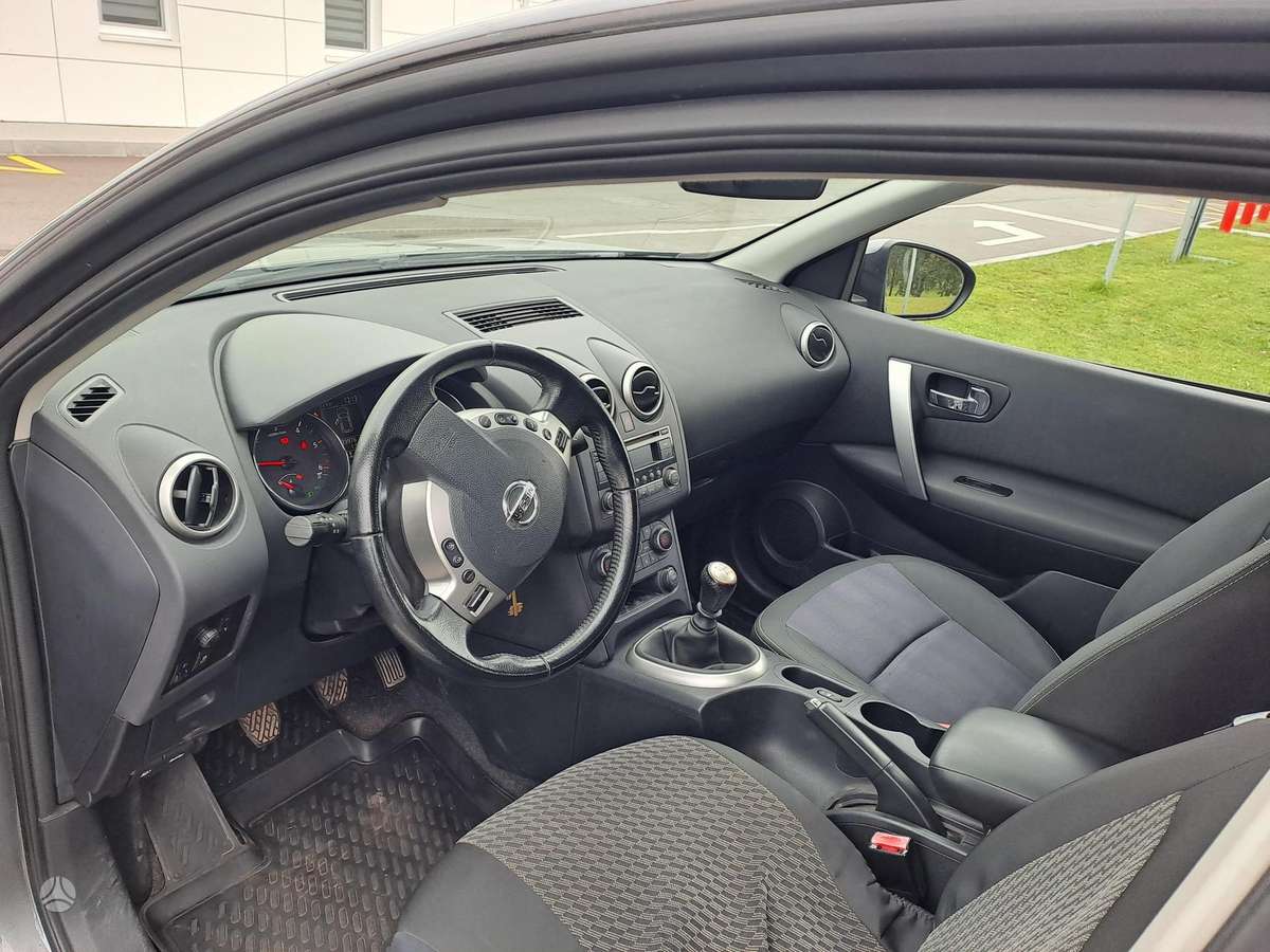 Nissan Qashqai+2 2013 — photo 13