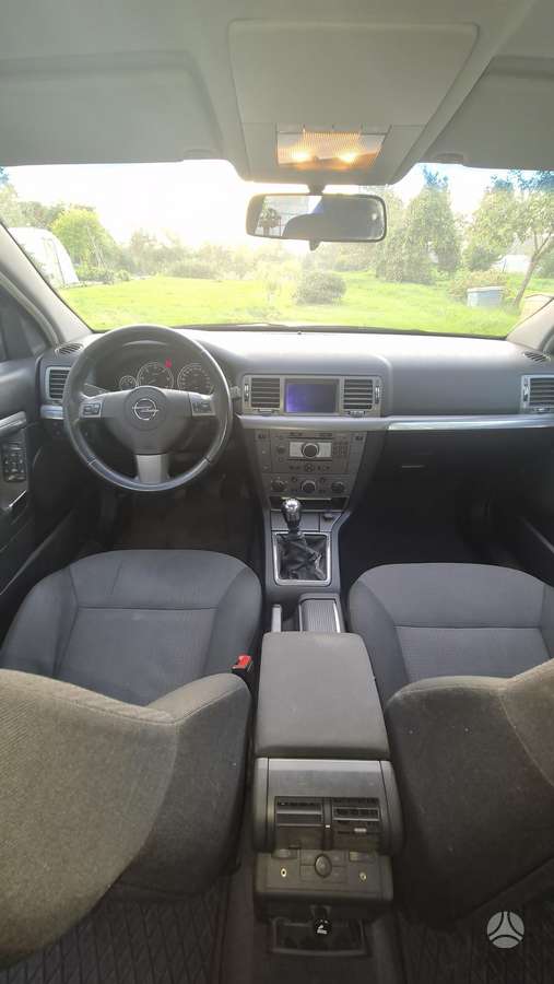 Opel Vectra 2006 — photo 10