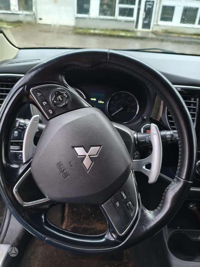 Mitsubishi Outlander 2015 — photo 5