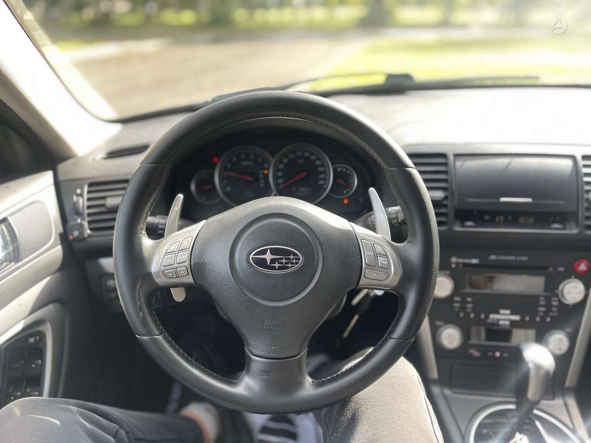Subaru Legacy 2007 — photo 11