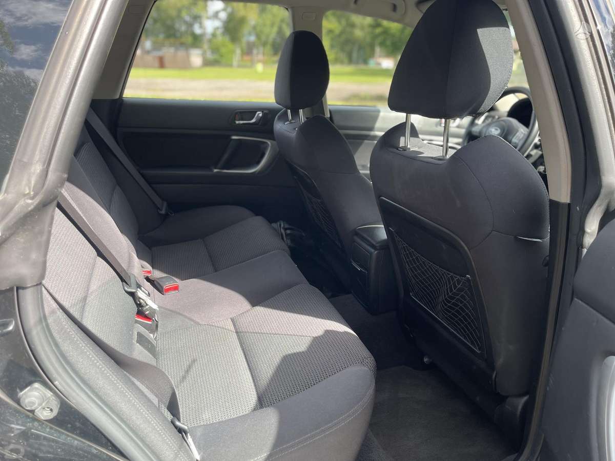 Subaru Legacy 2007 — photo 12