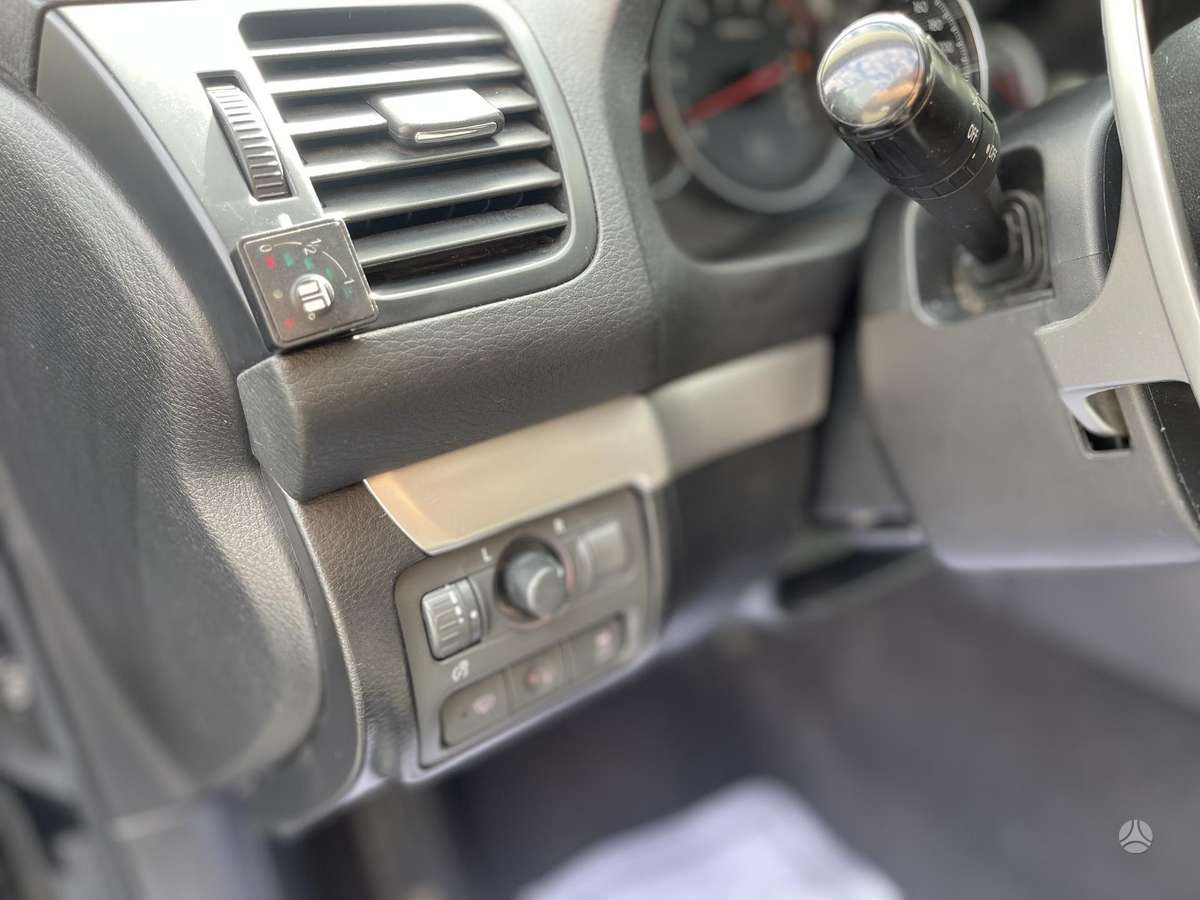 Subaru Legacy 2007 — photo 13