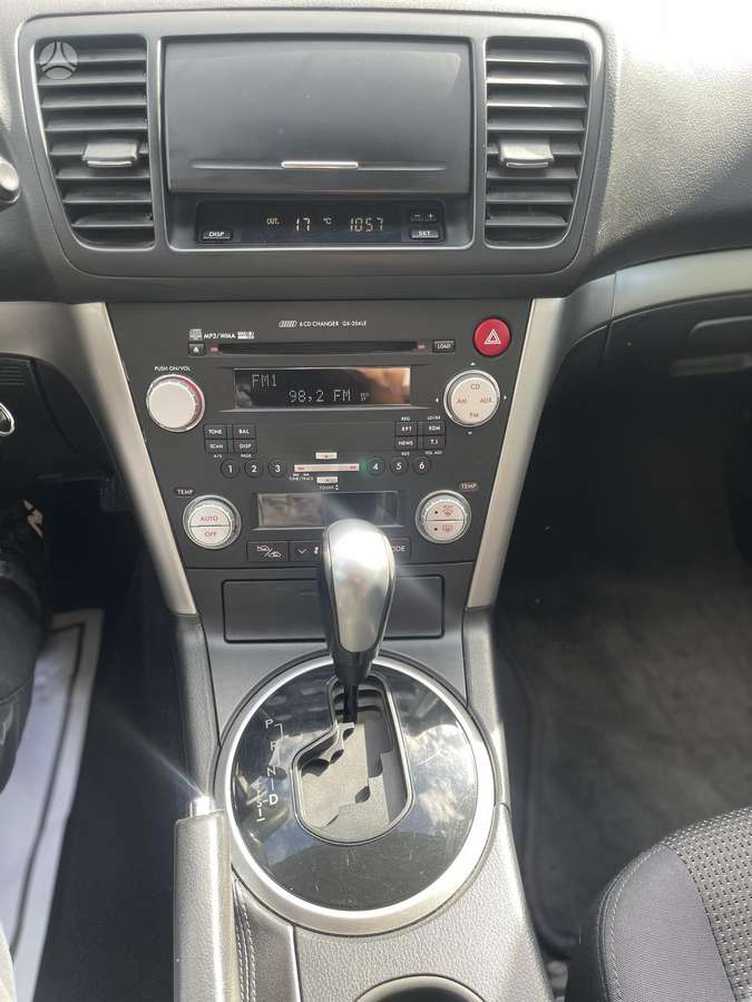 Subaru Legacy 2007 — photo 16