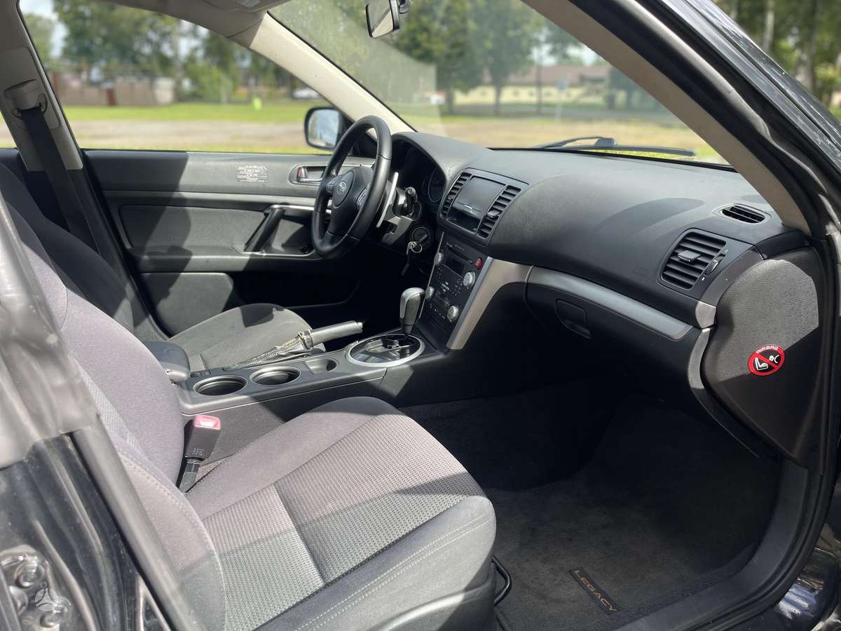 Subaru Legacy 2007 — photo 9