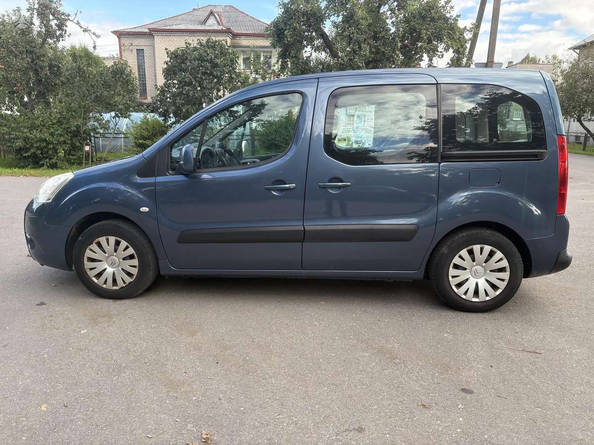 Citroen Berlingo 2012 — двигун 1560 cm³, 92 HP (68kW)
