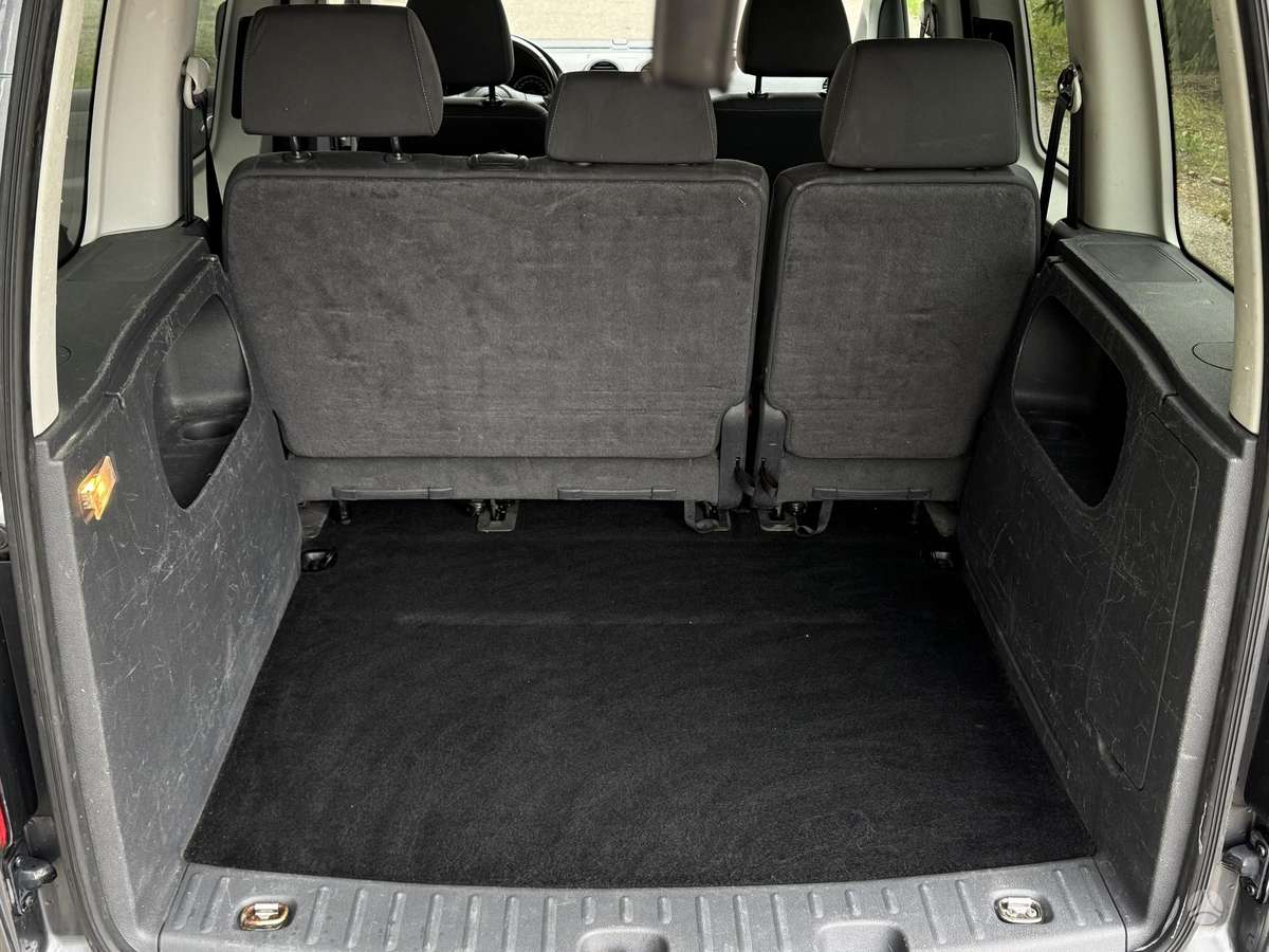 Volkswagen Caddy 2014 — photo 9
