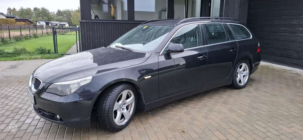 BMW 525 2004 — engine 2497 cm³, 177 HP (130kW)