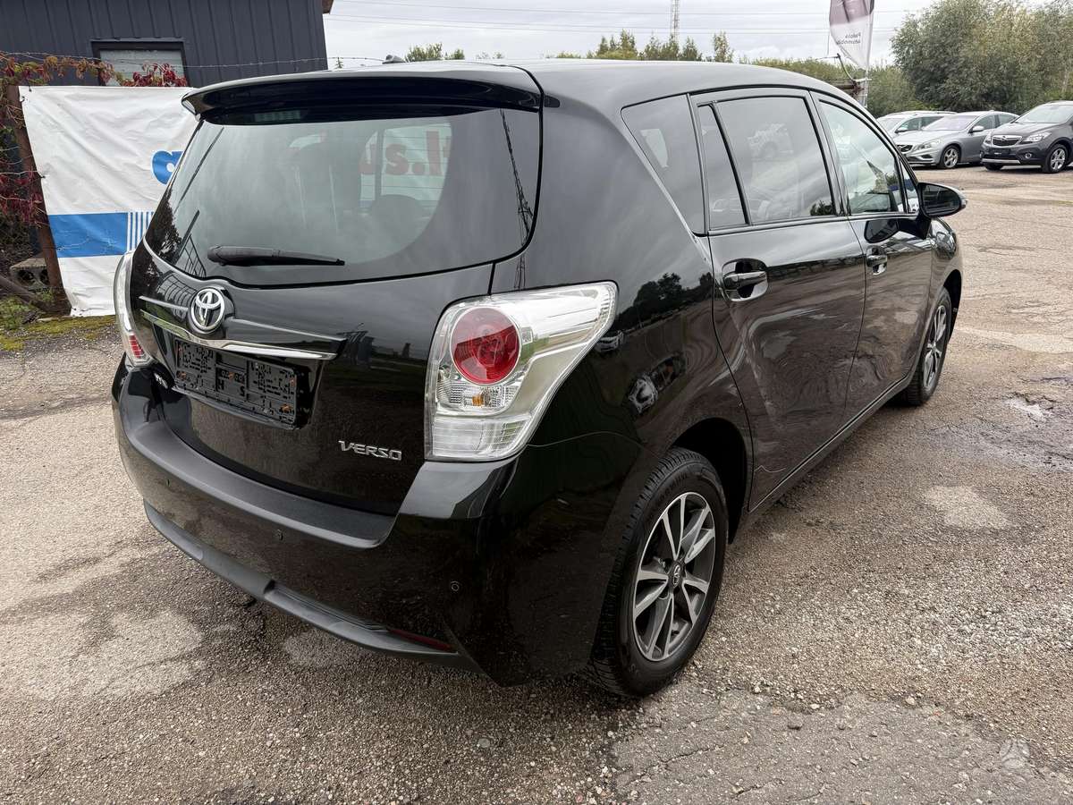 Toyota Verso 2014 — photo 5