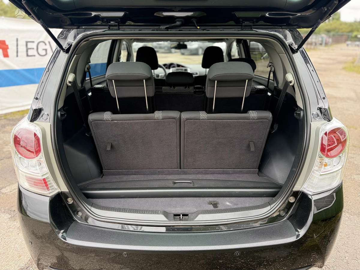 Toyota Verso 2014 — photo 8