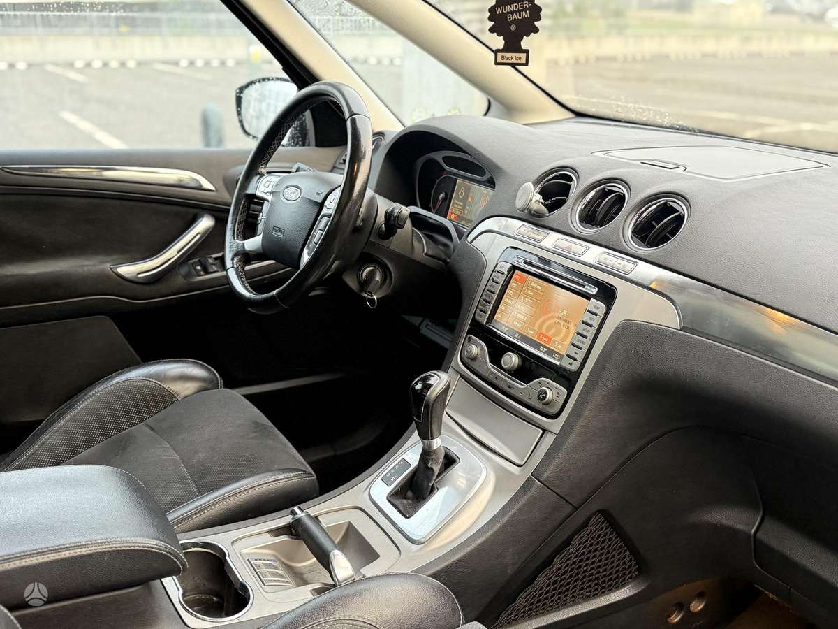 Ford S-MAX 2008 — photo 12