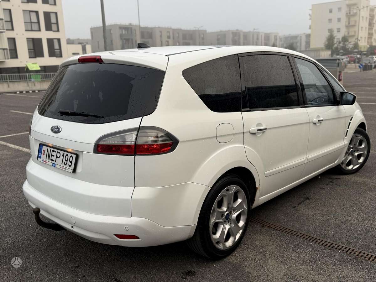 Ford S-MAX 2008 — interior