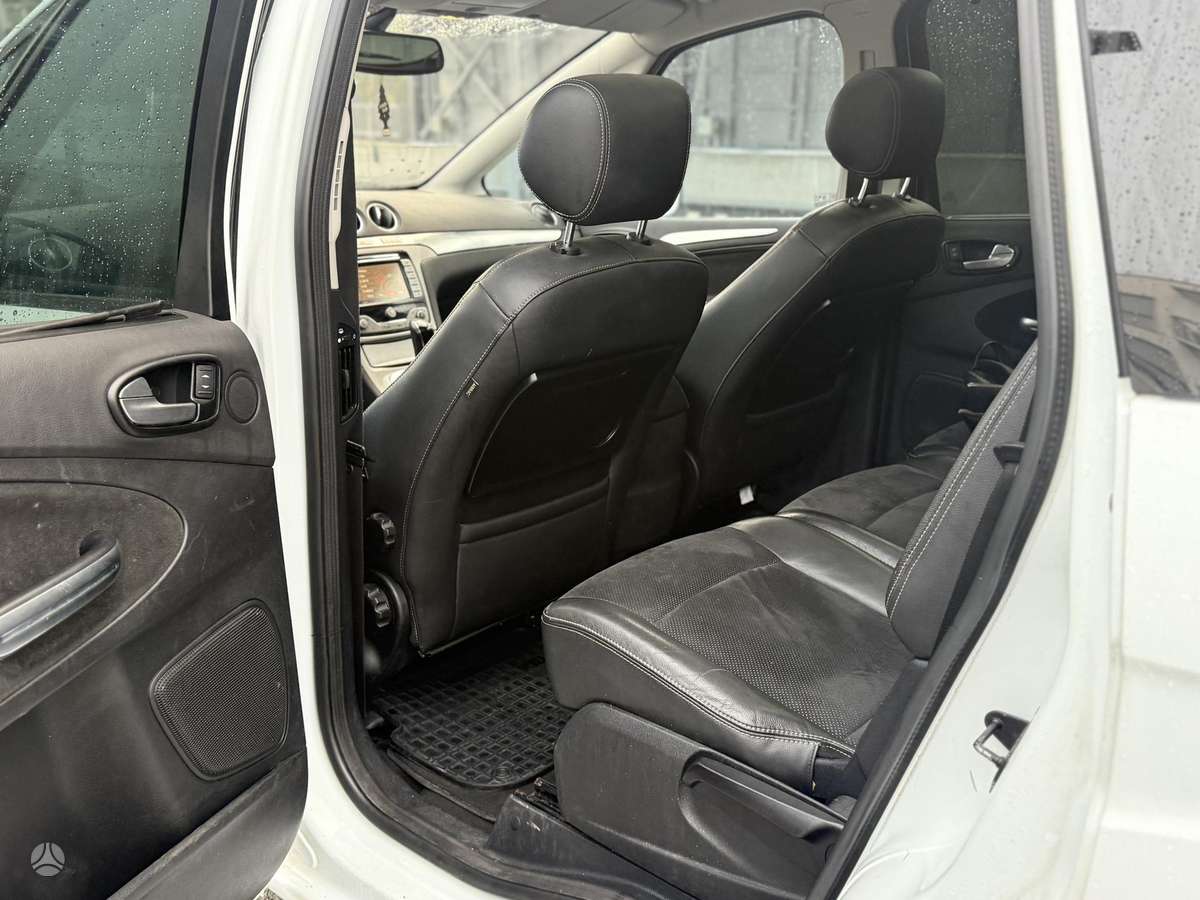 Ford S-MAX 2008 — photo 8