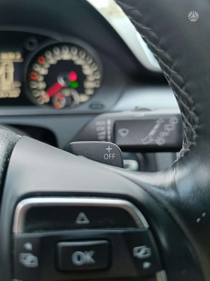 Volkswagen Passat 2012 — photo 20