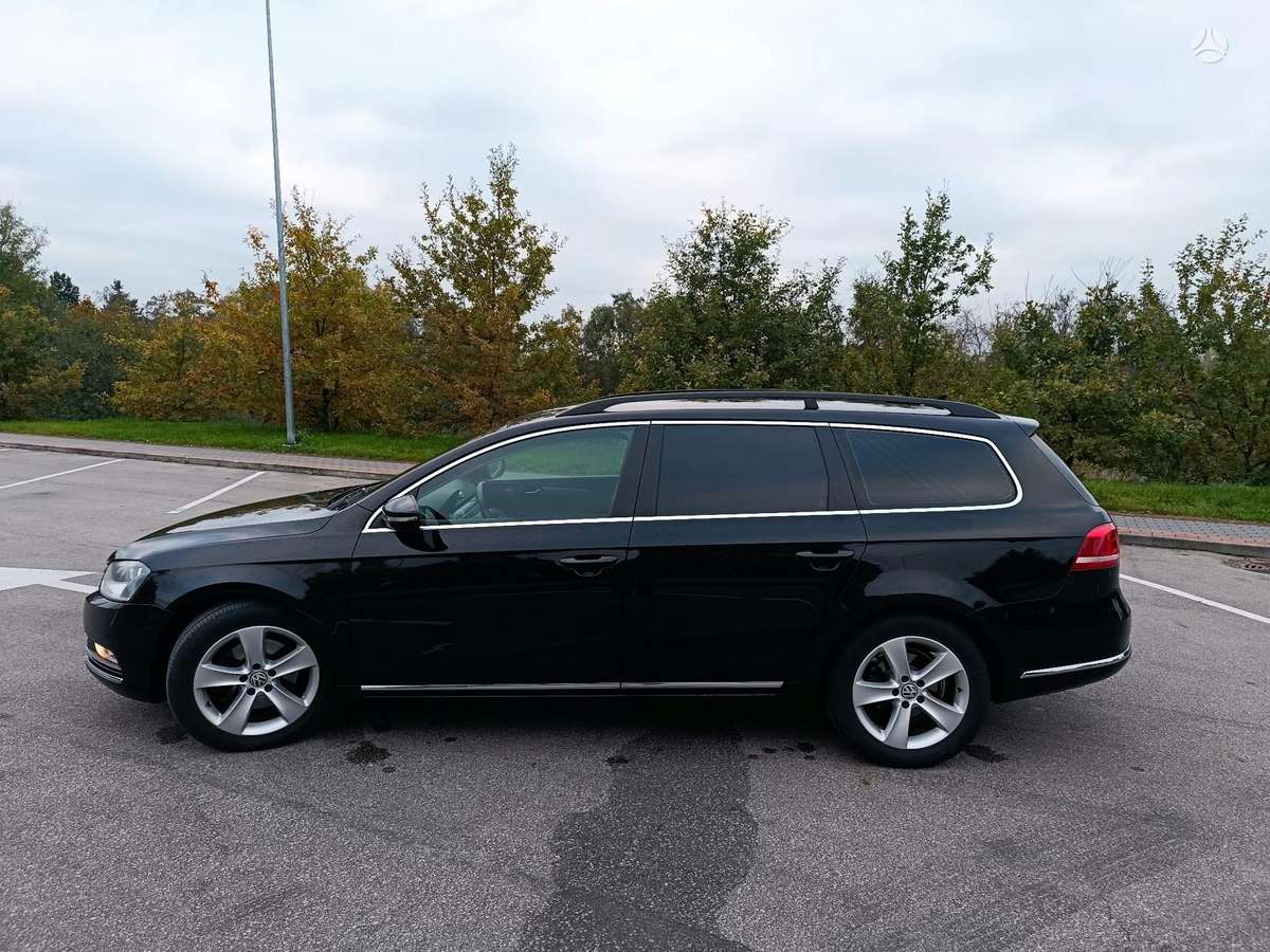 Volkswagen Passat 2012 — photo 8